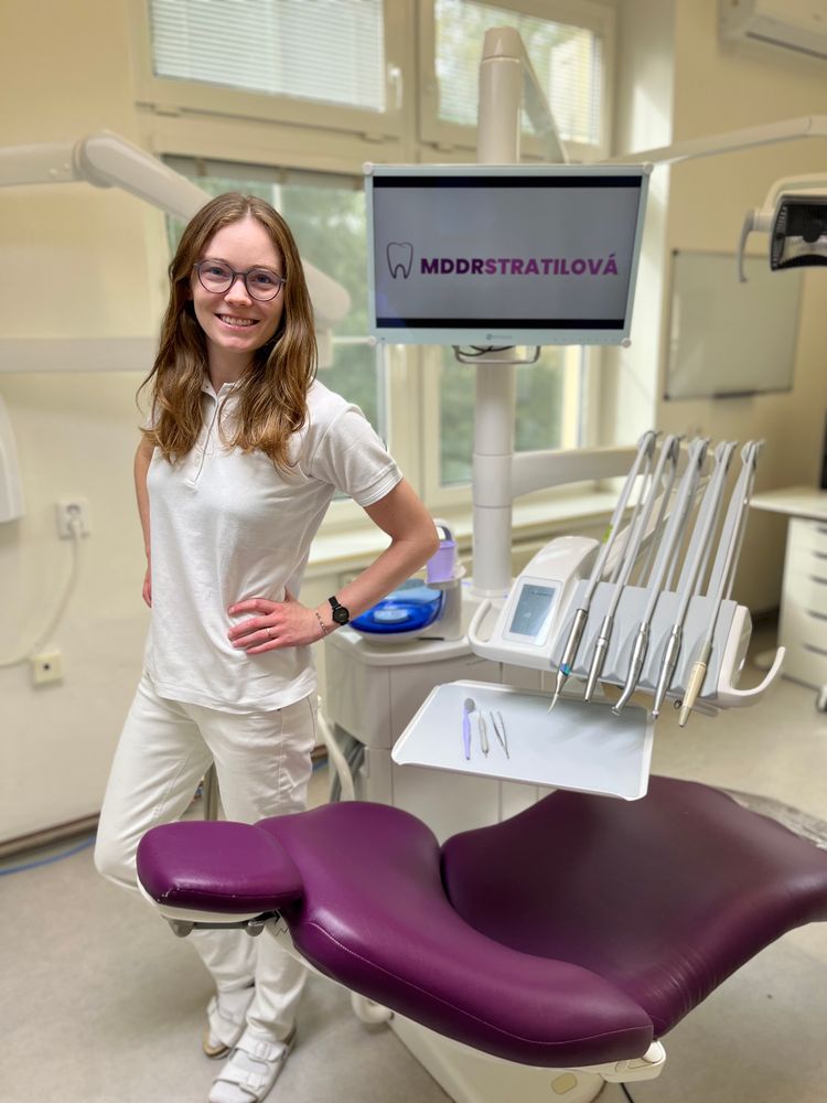 Personální fotka MDDr. Kristýna Stratilová.